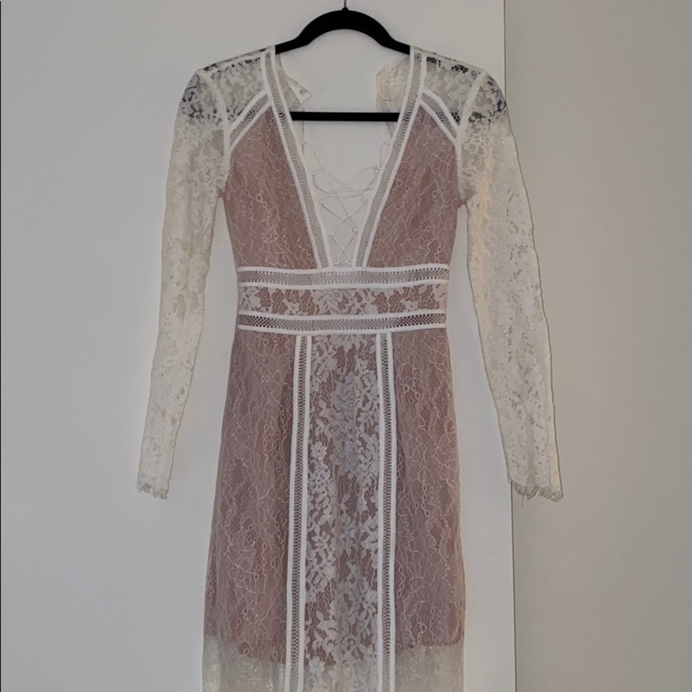 FOR LOVE AND LEMONS 🍋 dress in perfect condition